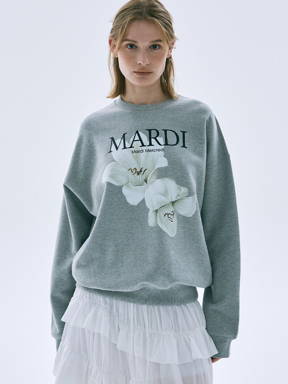 Mardi Mercredi - Sweatshirt Lilies 05 (Grey) product image 1 | TRAB K-Fashion Australia