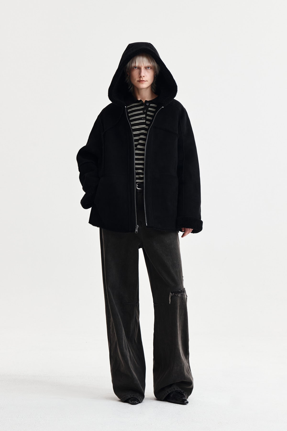Matin Kim - Reversible Hoody Mustang (Black) product image 8 | TRAB K-Fashion Australia
