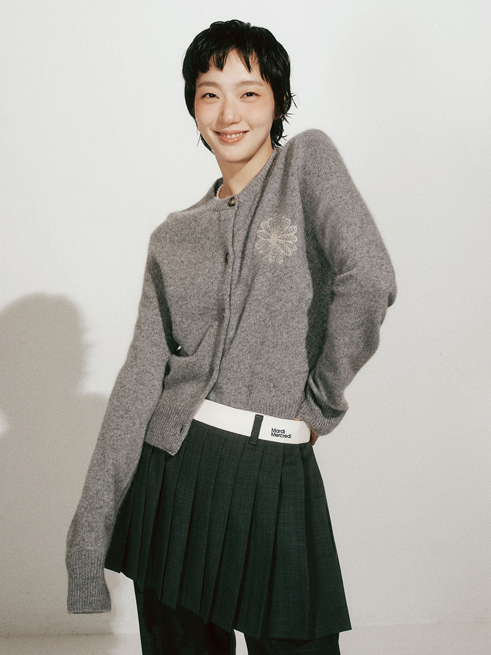 Mardi Mercredi - Raccoon Blended Cardigan Round Neck (Grey Cream) product image 1 | TRAB K-Fashion Australia