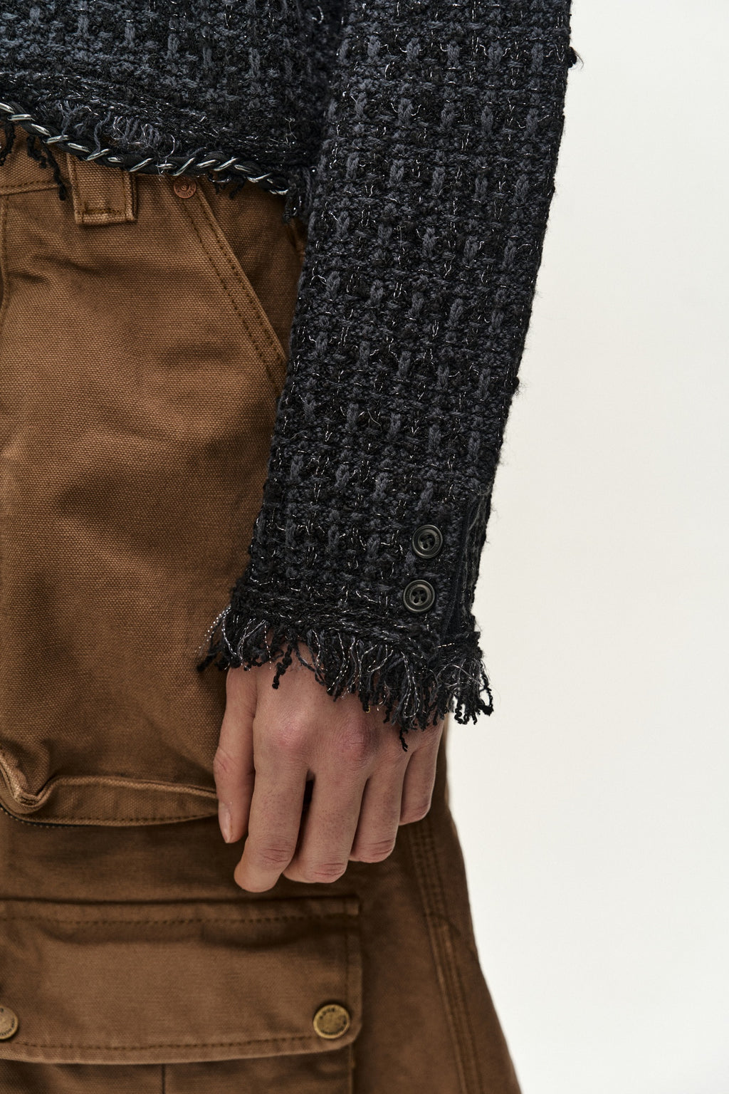 Andersson Bell - [Pre-Order – Ships August 3] Raw Chain-Edge Tweed Jacket (black) (Black) product image 8 | TRAB K-Fashion Australia
