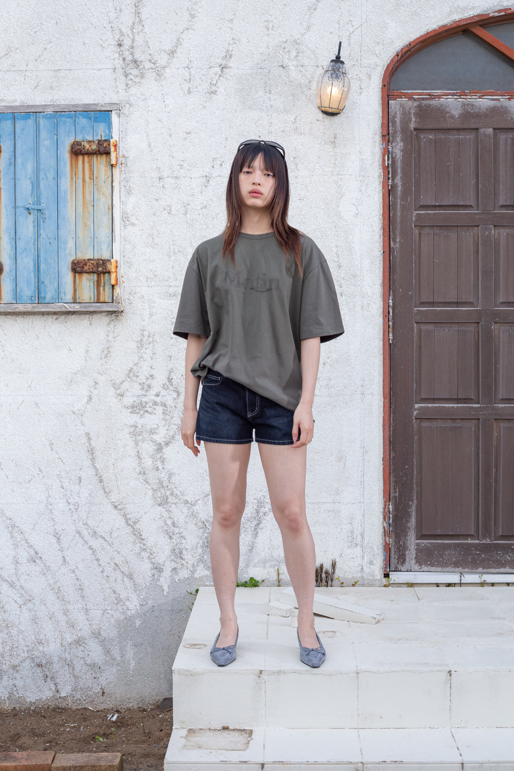 Matin Kim - Stitch Point Denim Shorts (Black) product image 6 | TRAB K-Fashion Australia