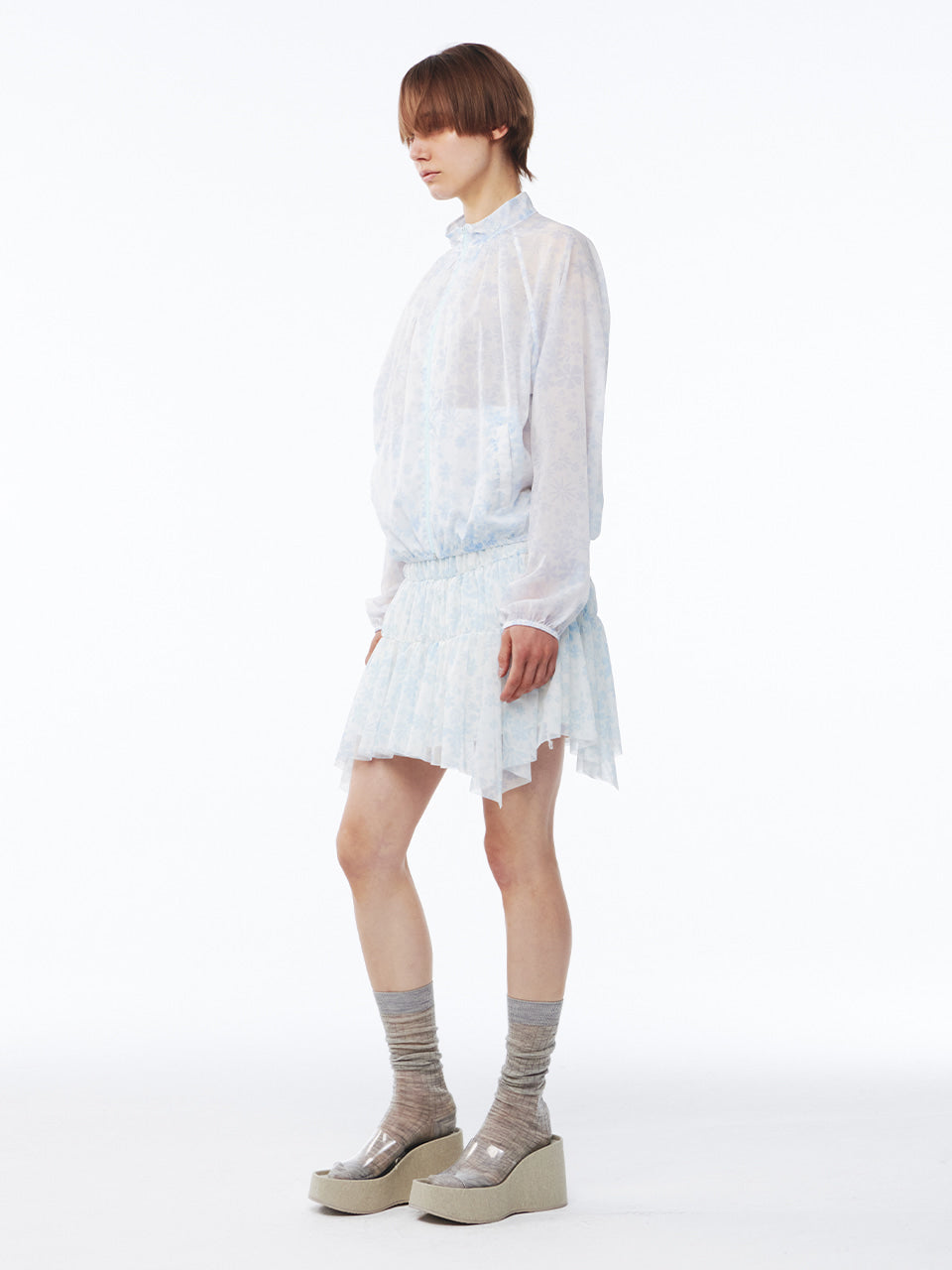 Kijun - Flower Sheer Windbreaker (Print Sky Blue) product image 4 | TRAB K-Fashion Australia