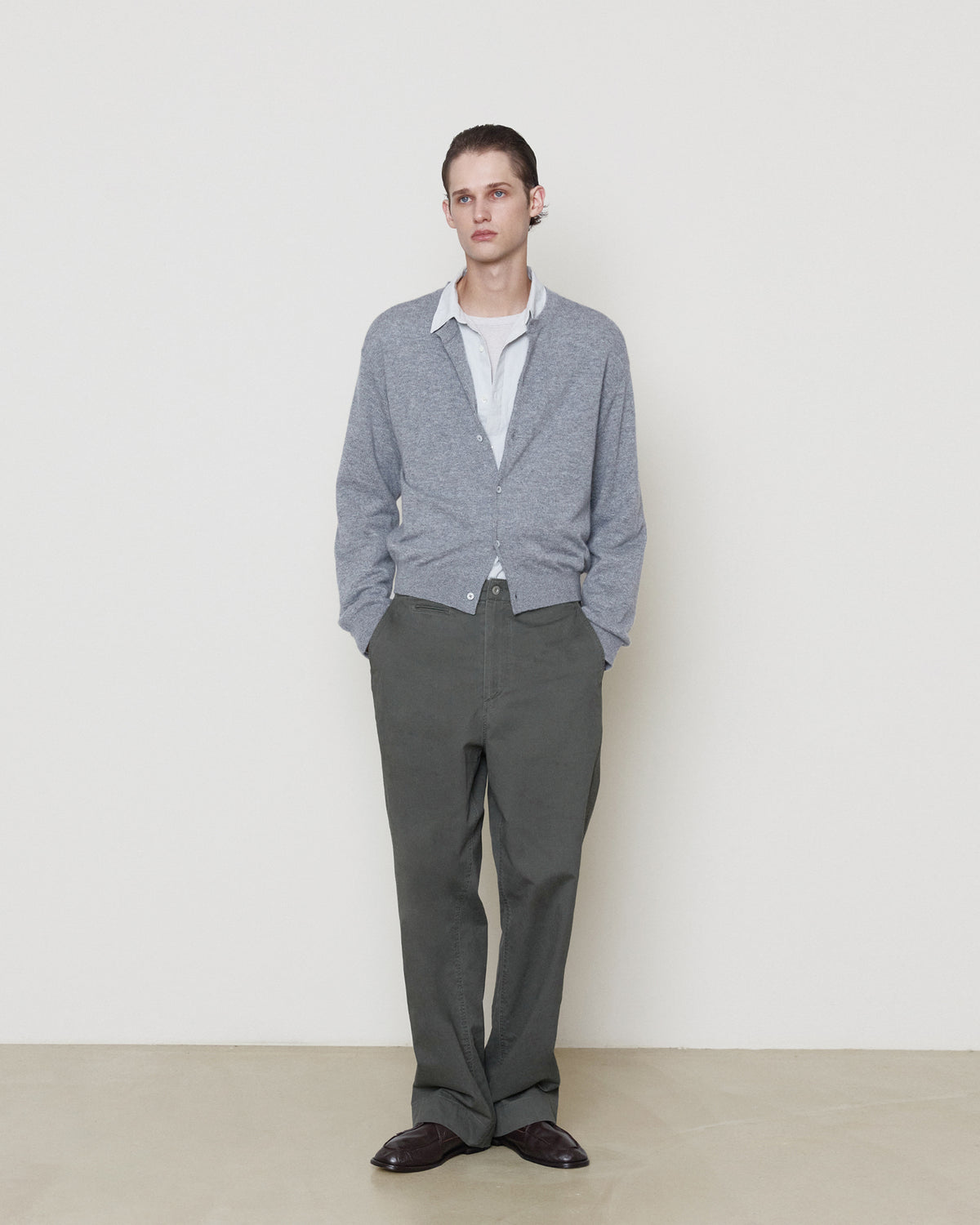 Brownyard - [Pre-Order – Ships October 14] Super Light Cashmere Round Cardigan (Grey) product image 1 | TRAB K-Fashion Australia