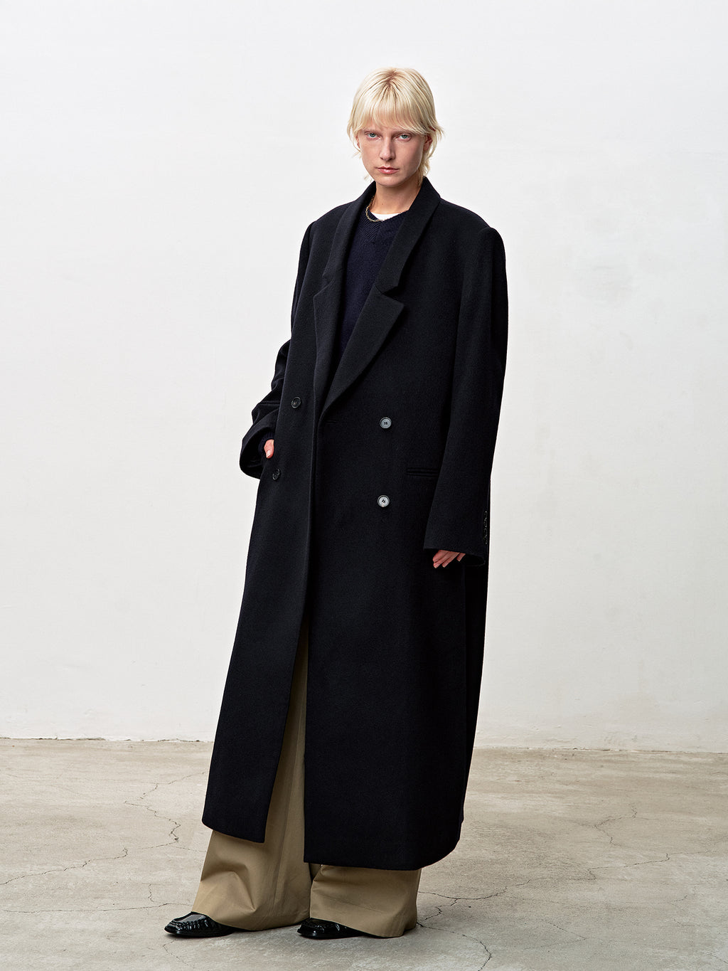Tonywack - Tailored Double-Breasted Maxi Coat (Navy) product image 6 | TRAB K-Fashion Australia