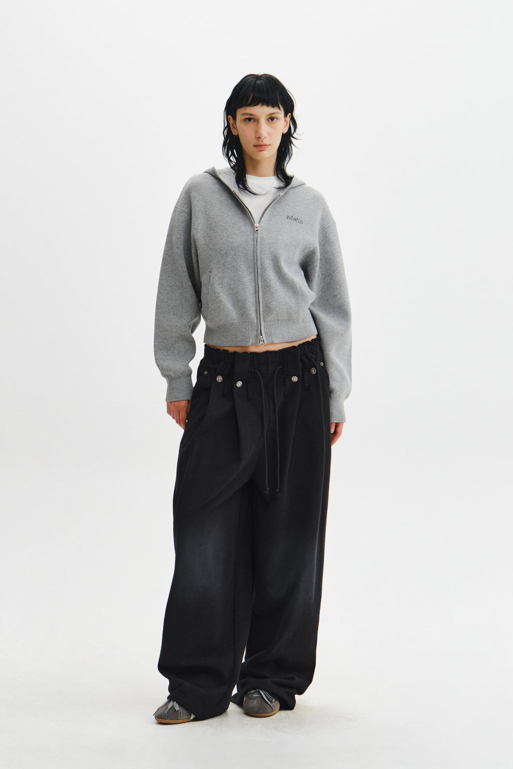 Matin Kim - Snap Tuck Washed Sweatpants (Navy) product image 6 | TRAB K-Fashion Australia