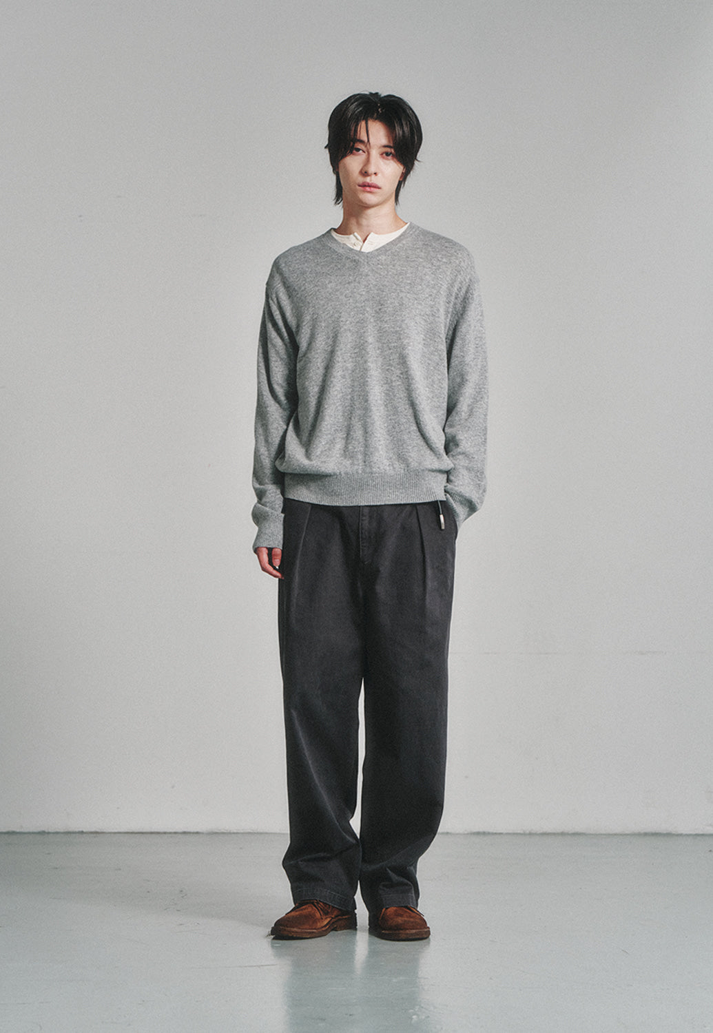 Art if acts - One Tuck Chino Pants (Charcoal) product image 2 | TRAB K-Fashion Australia