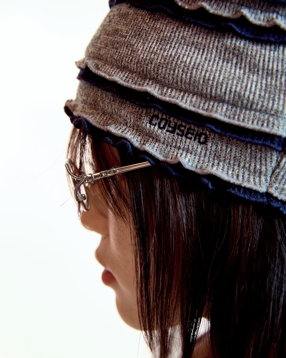 Coyseio - Coy Oval Glasses (Silver) product image 6 | TRAB K-Fashion Australia
