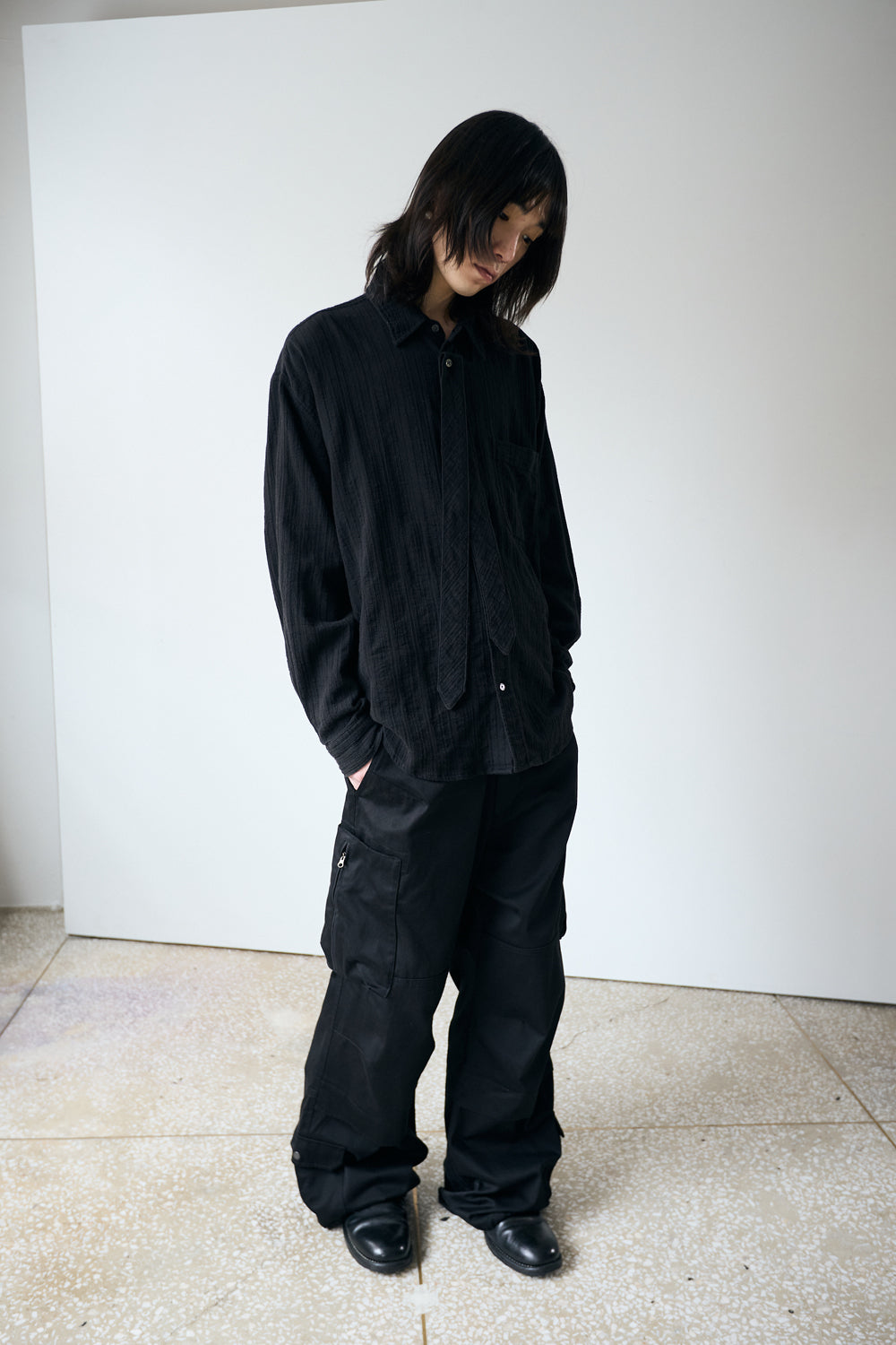 Hatchingroom - Tie Shirt Gauze Stripe Washed (Black) product image 10 | TRAB K-Fashion Australia