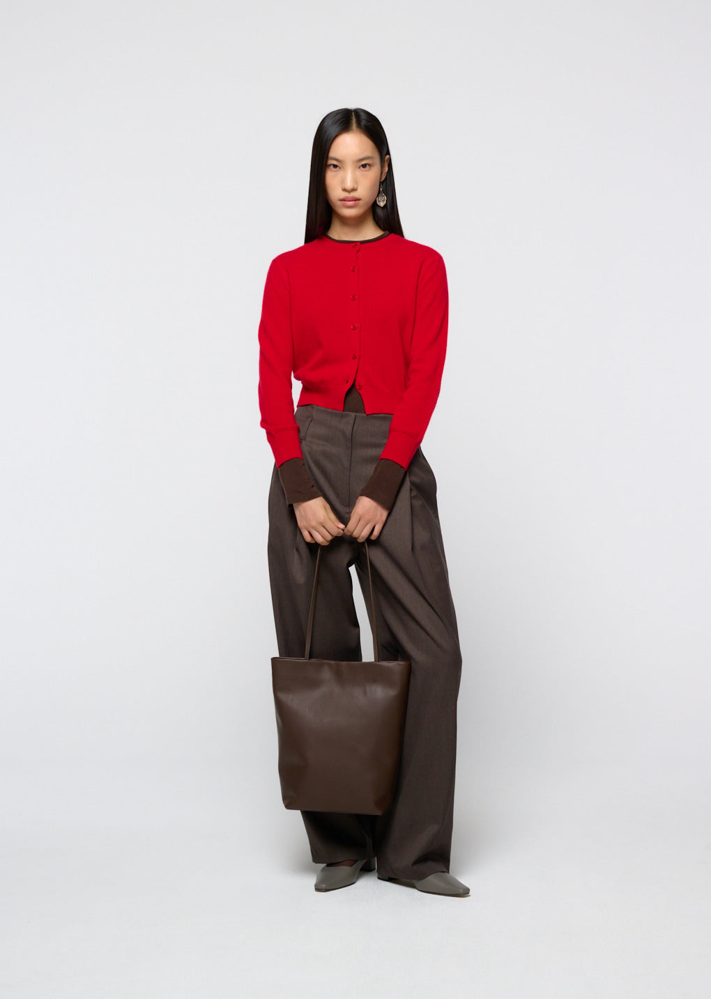 Amomento - Cashmere Crewneck Cardigan (Red) product image 5 | TRAB K-Fashion Australia