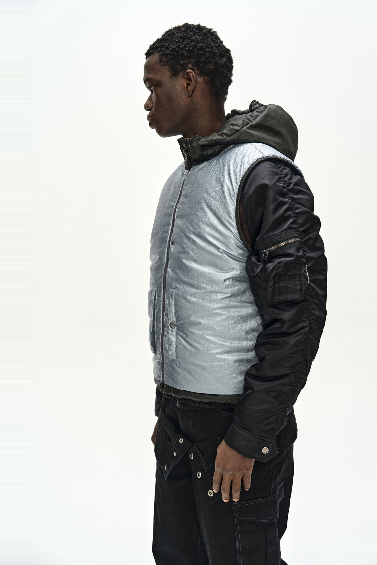 Andersson Bell - Padded Reversible Hoodie Vest (Black) product image 7 | TRAB K-Fashion Australia