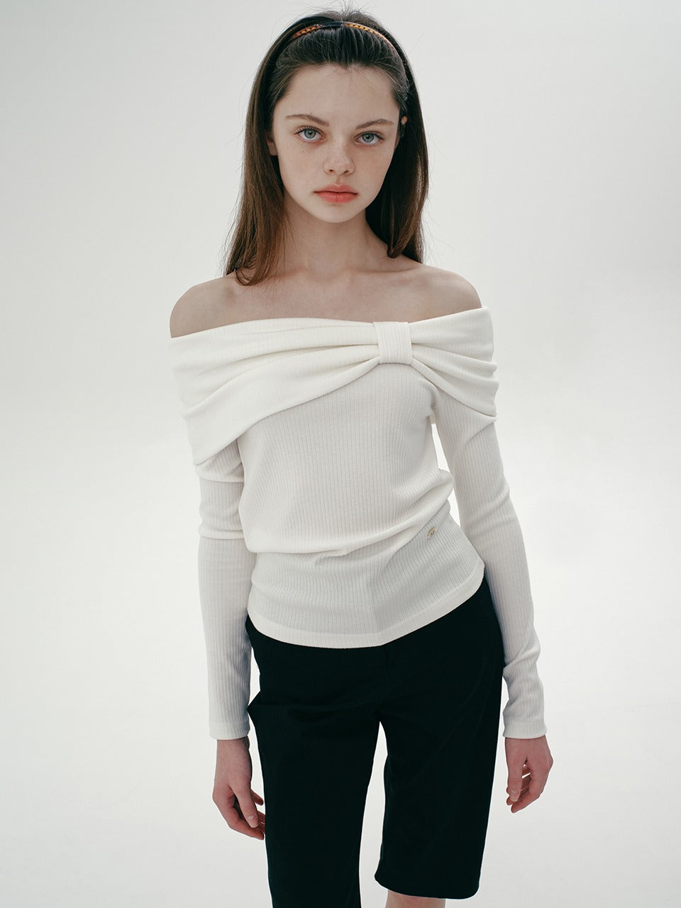 Margarin Fingers - Ribbon Point Off Shoulder T (Ivory) product image 1 | TRAB K-Fashion Australia