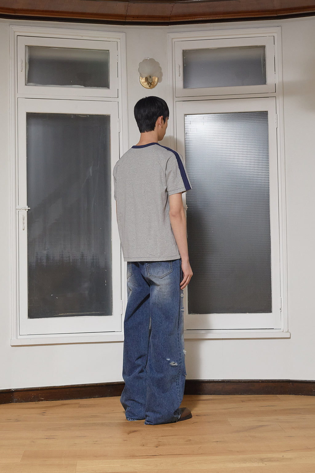 Matin Kim - Color Line Point Logo Top (Grey) product image 7 | TRAB K-Fashion Australia