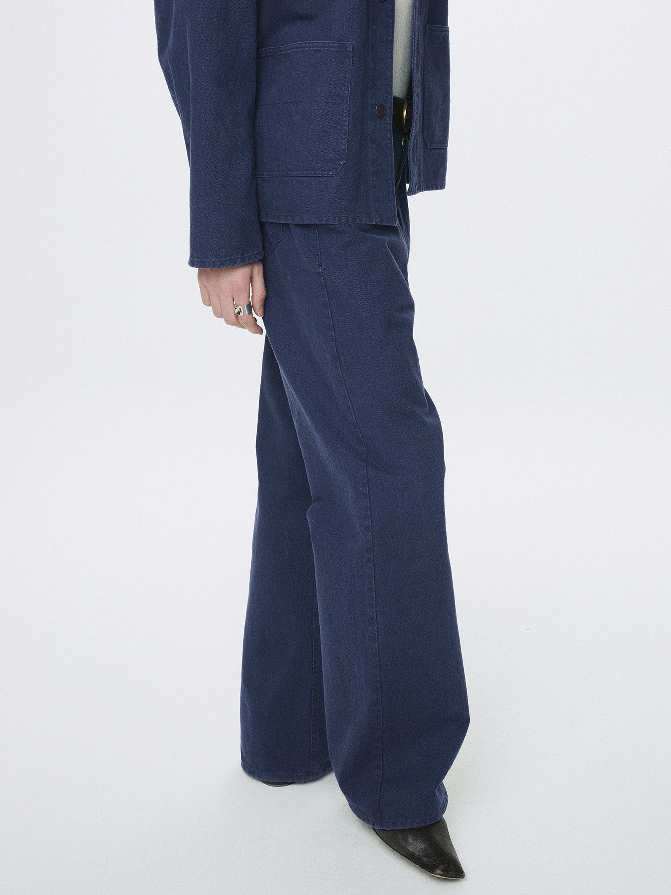 Tonywack - Washed Cotton Twill Loose Flared Jeans (Purple Blue) product image 7 | TRAB K-Fashion Australia