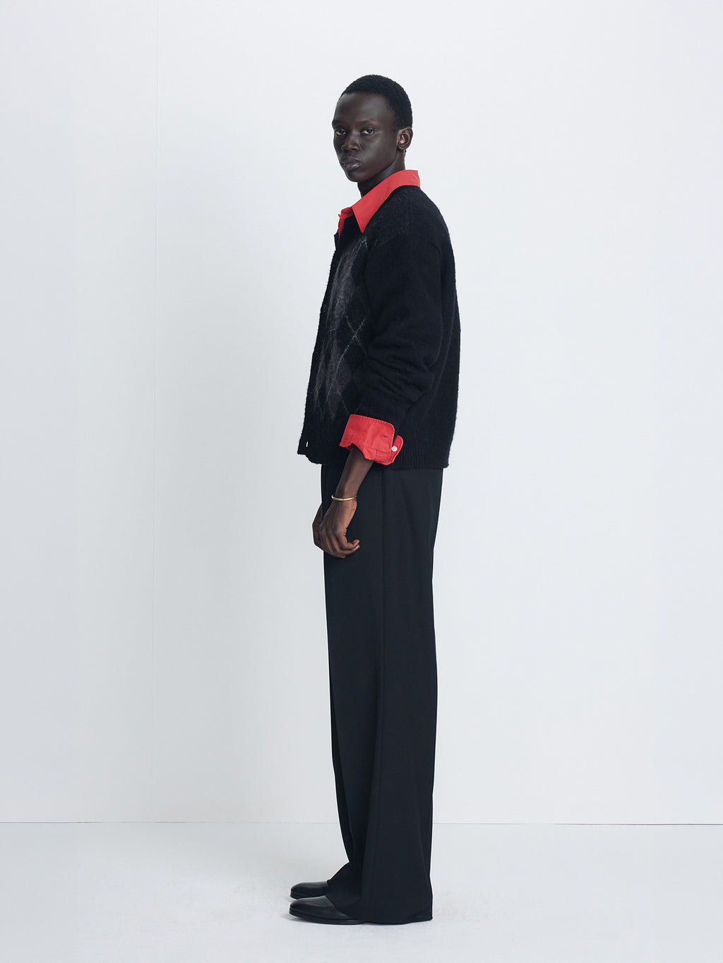 Tonywack - Brushed Argyle Cardigan (Black) product image 2 | TRAB K-Fashion Australia
