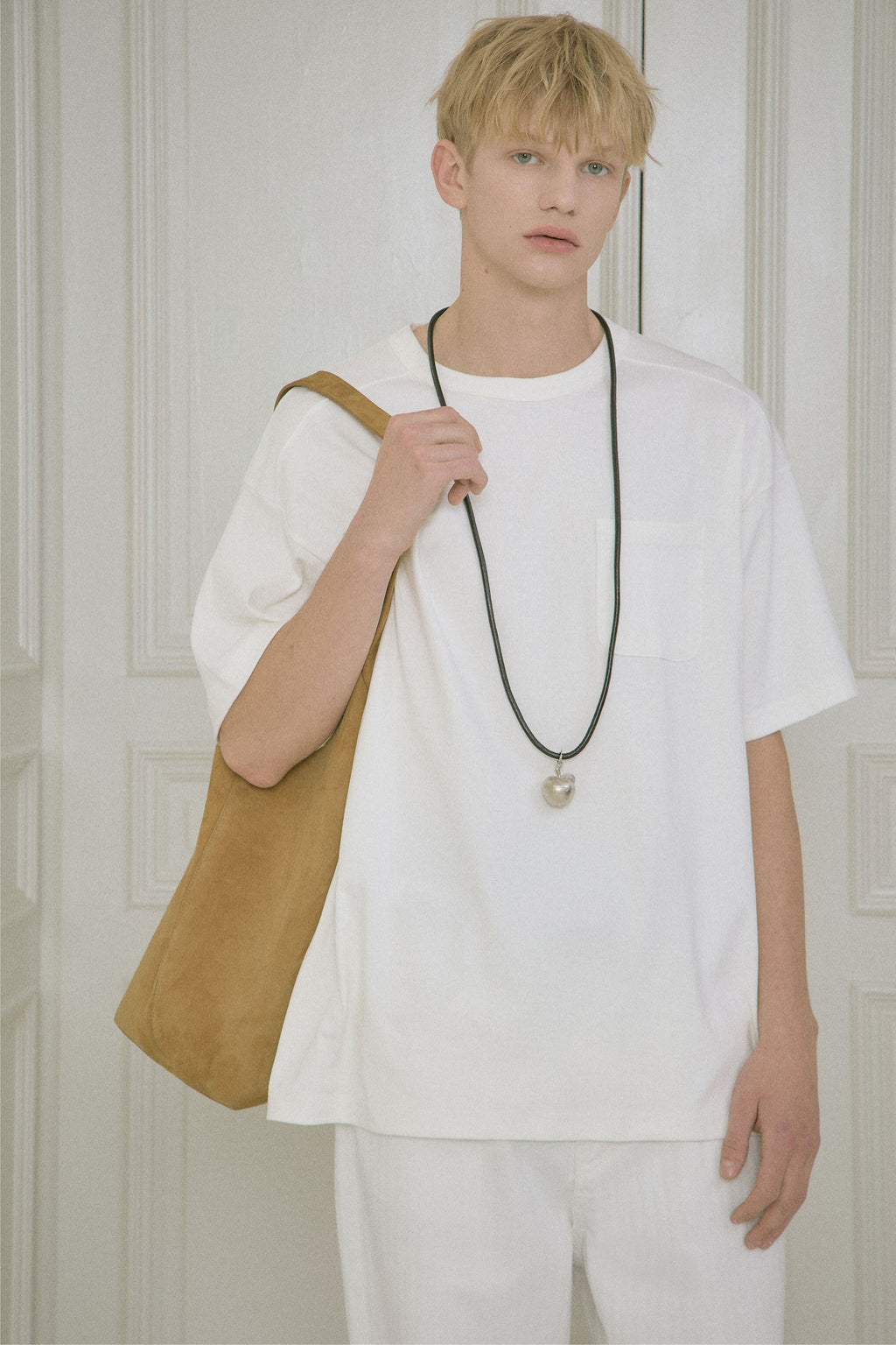 STU - Pocket T-Shirt (Ivory) product image 9 | TRAB K-Fashion Australia