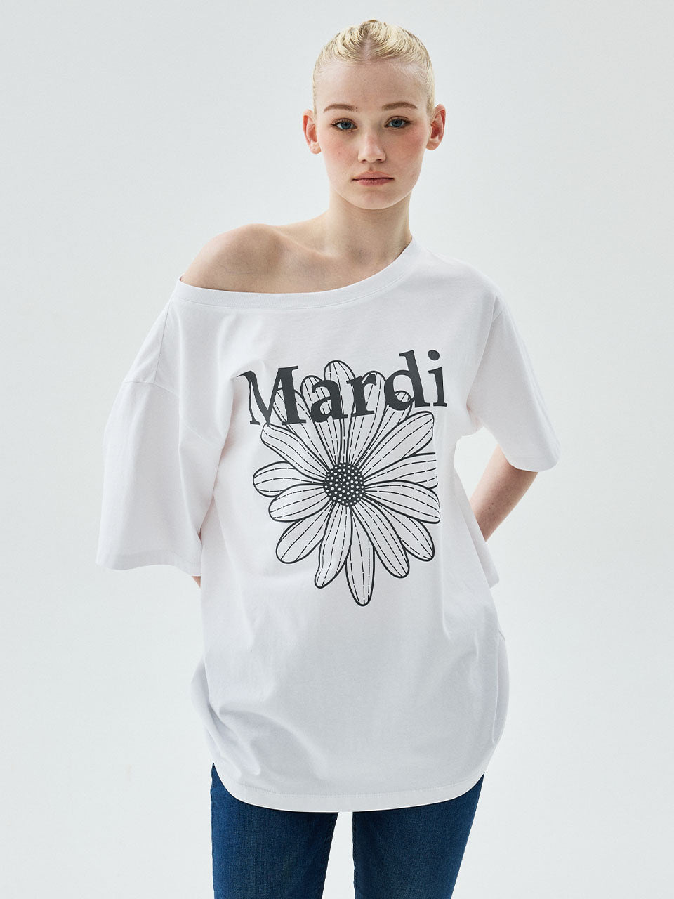 Mardi Mercredi - [Pre-Order – Ships July 6] Oversized Tshirt Off Shoulder Flowermardi (White Grey) product image 1 | TRAB K-Fashion Australia