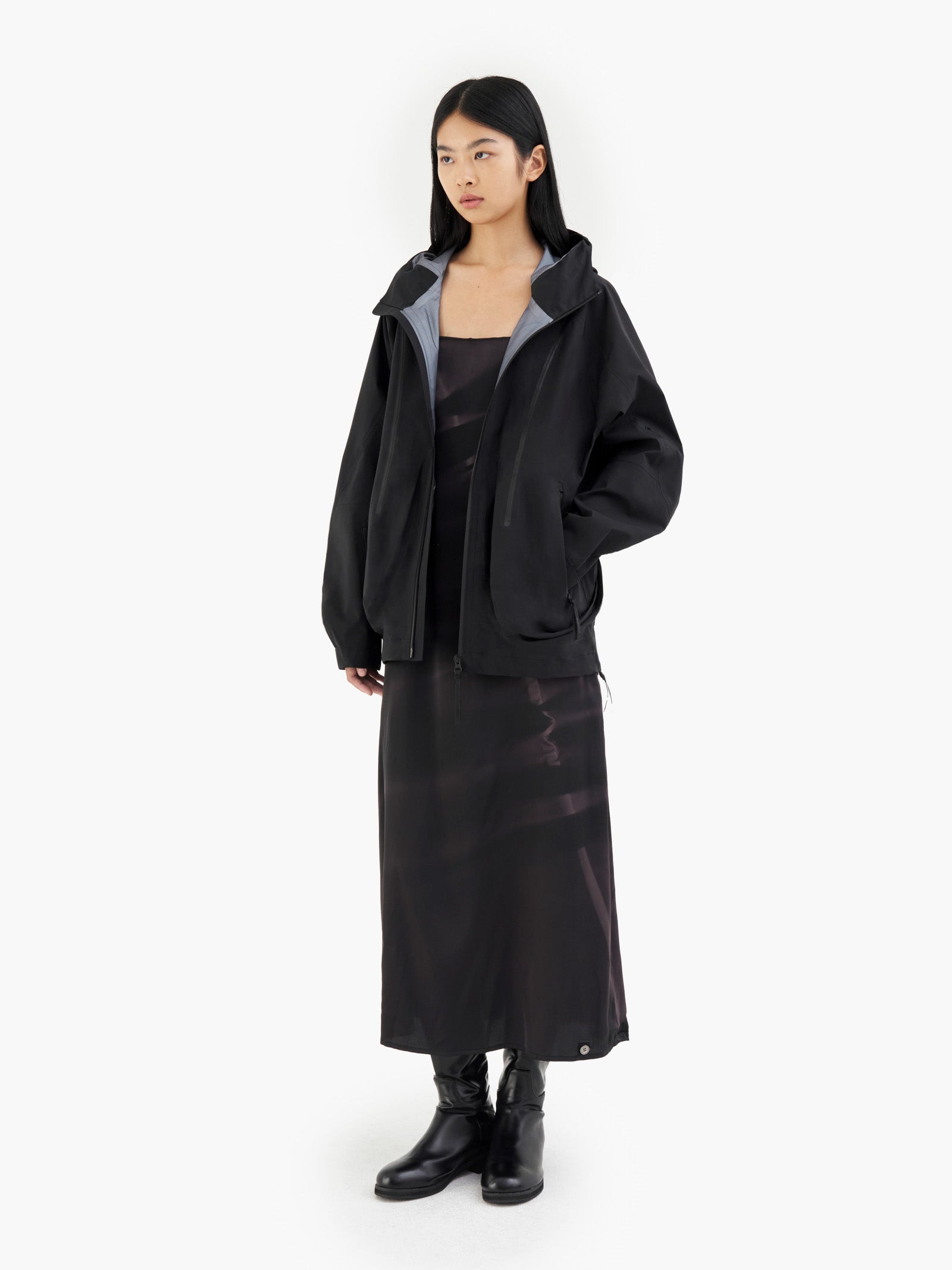 Jiyong Kim - Gore-Tex Draped Windbreaker (Black) product image 4 | TRAB K-Fashion Australia