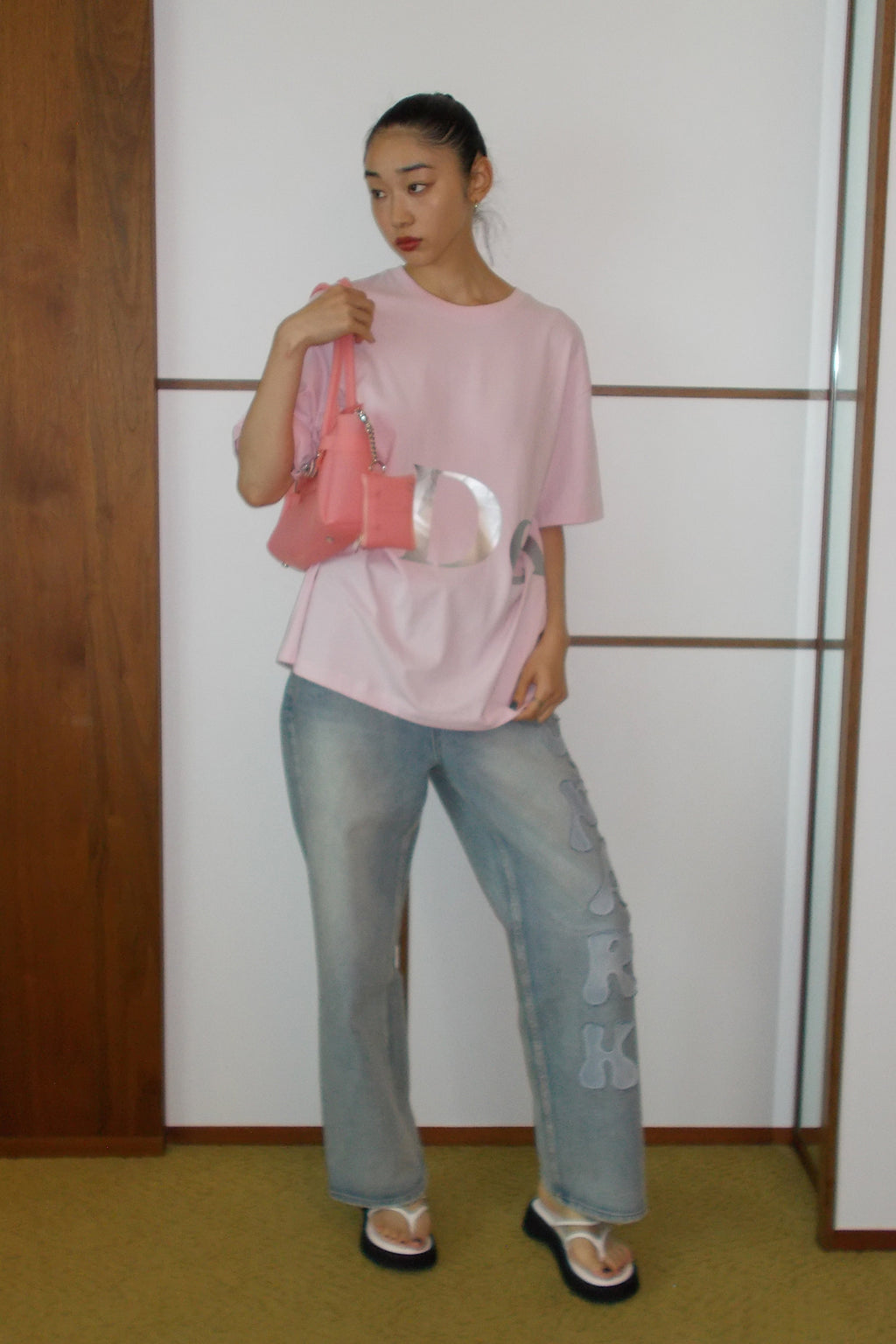 Deinet - Silver Logo T-Shirt (Light Pink) product image 8 | TRAB K-Fashion Australia