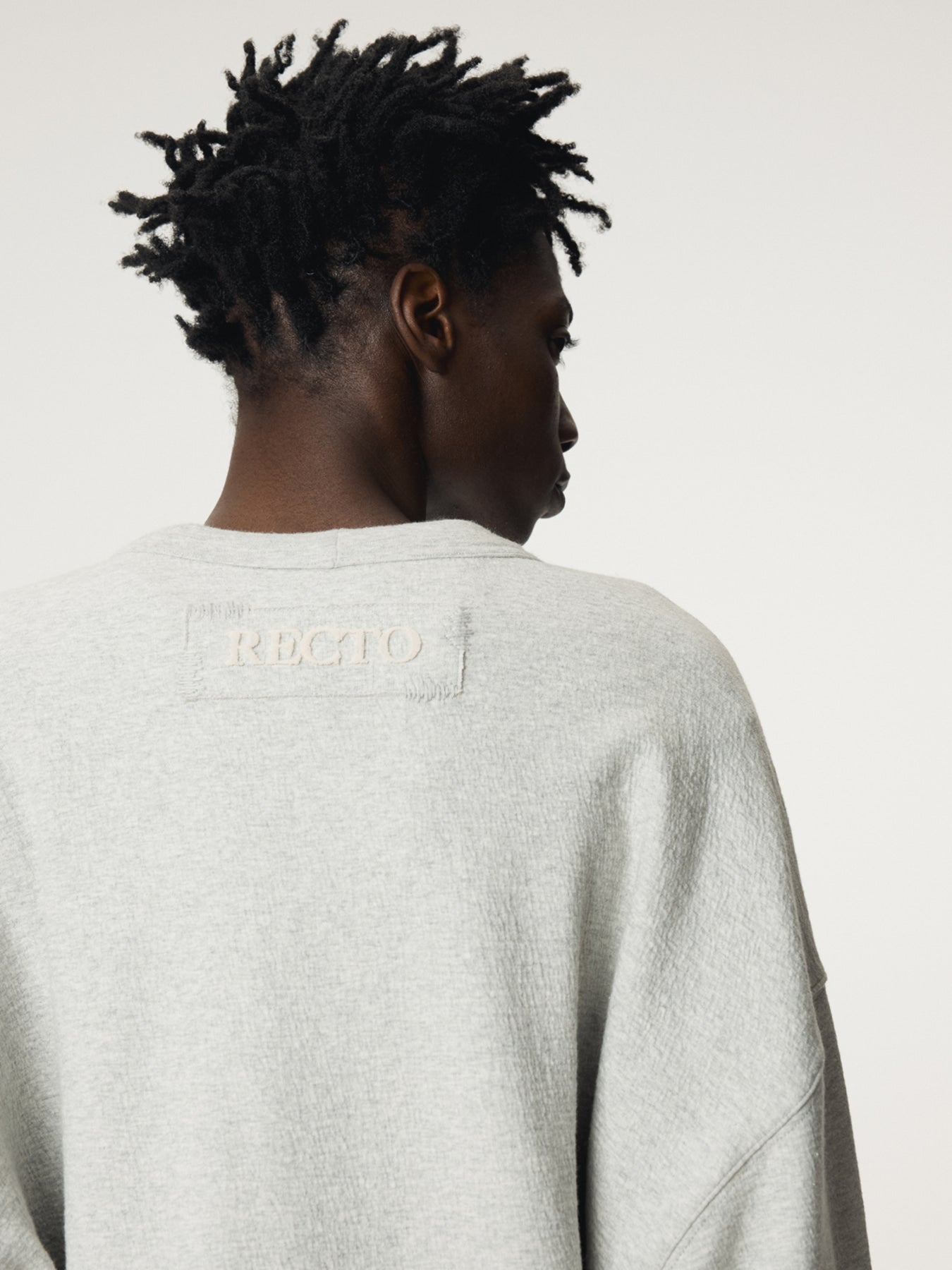 Recto - Back Logo Sweatshirt (White Grey) product image 6 | TRAB K-Fashion Australia