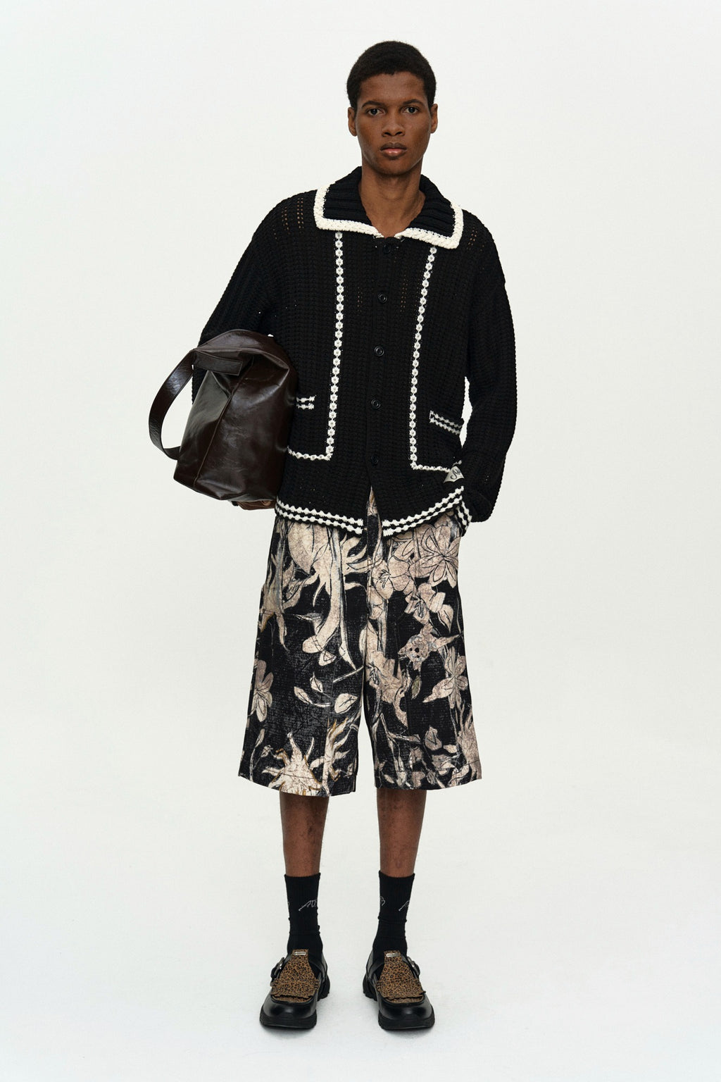 Andersson Bell - Unisex New Fantasia Collar Cardigan (Black) product image 1 | TRAB K-Fashion Australia