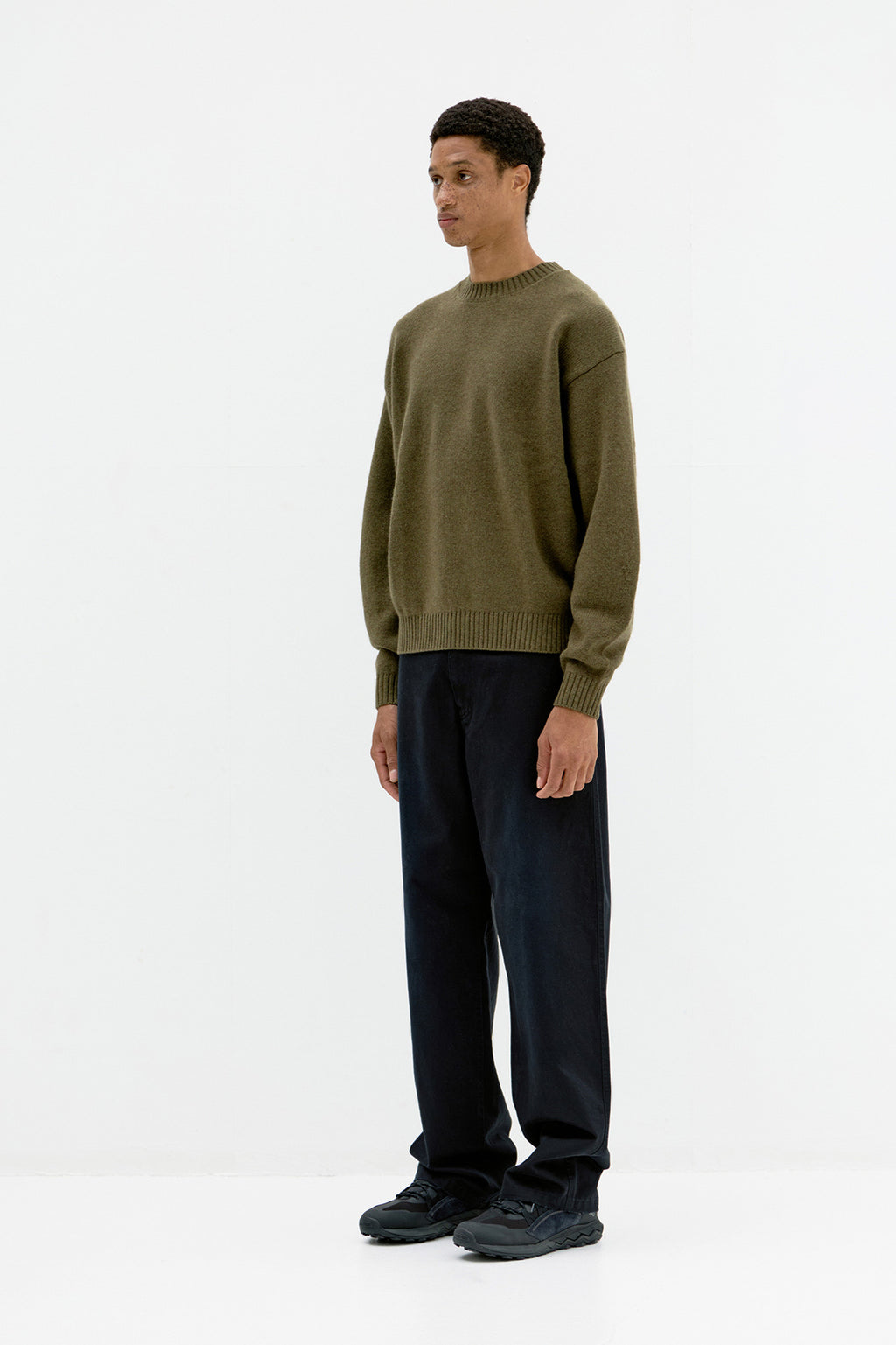 Coor - Wool Cropped Crewneck Sweater (Khaki) product image 3 | TRAB K-Fashion Australia