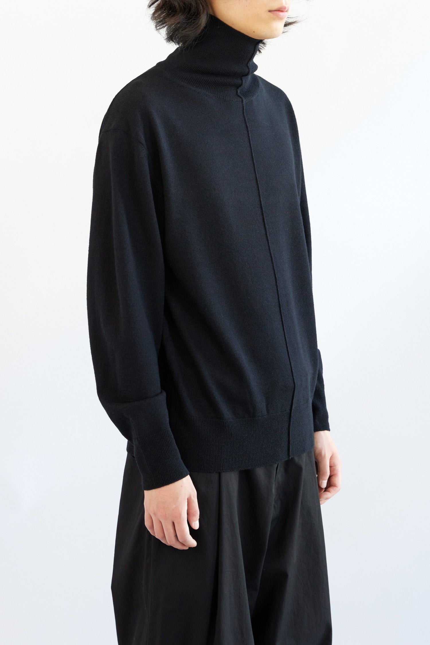 Hatchingroom - Turtleneck Knit (Black) product image 13 | TRAB K-Fashion Australia