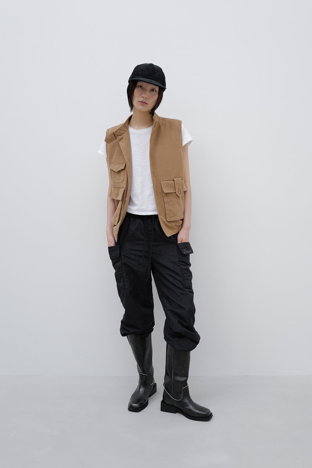 Deinet - Deinet Multi Pocket Cotton Vest (Beige) product image 4 | TRAB K-Fashion Australia