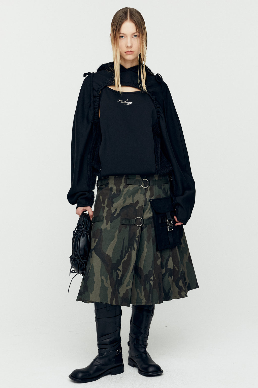 Andersson Bell - (essential) Cut Out Shirring Hoodie (Black) product image 5 | TRAB K-Fashion Australia
