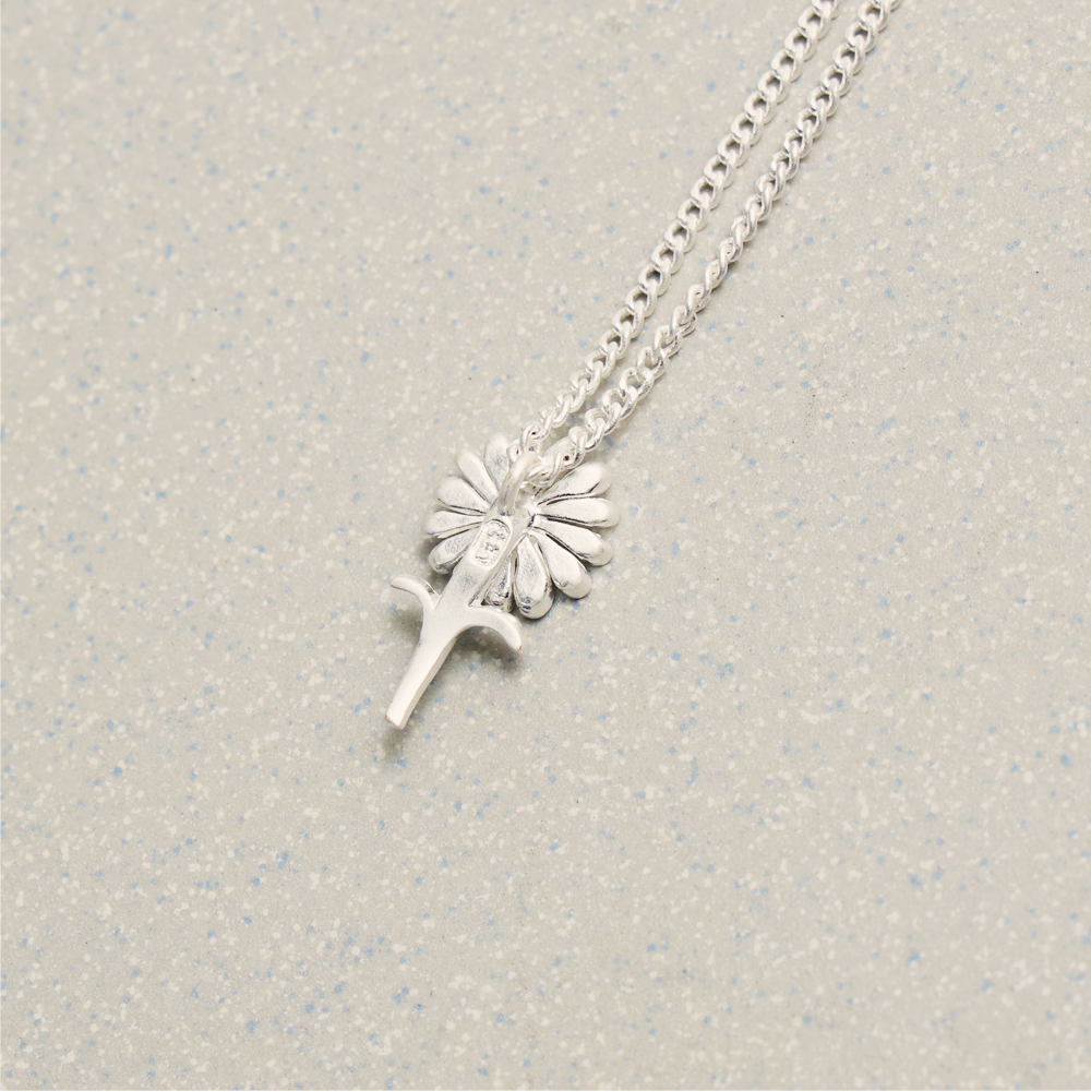 Towtow Archive - Daisy Necklace Circle (Silver) product image 4 | TRAB K-Fashion Australia