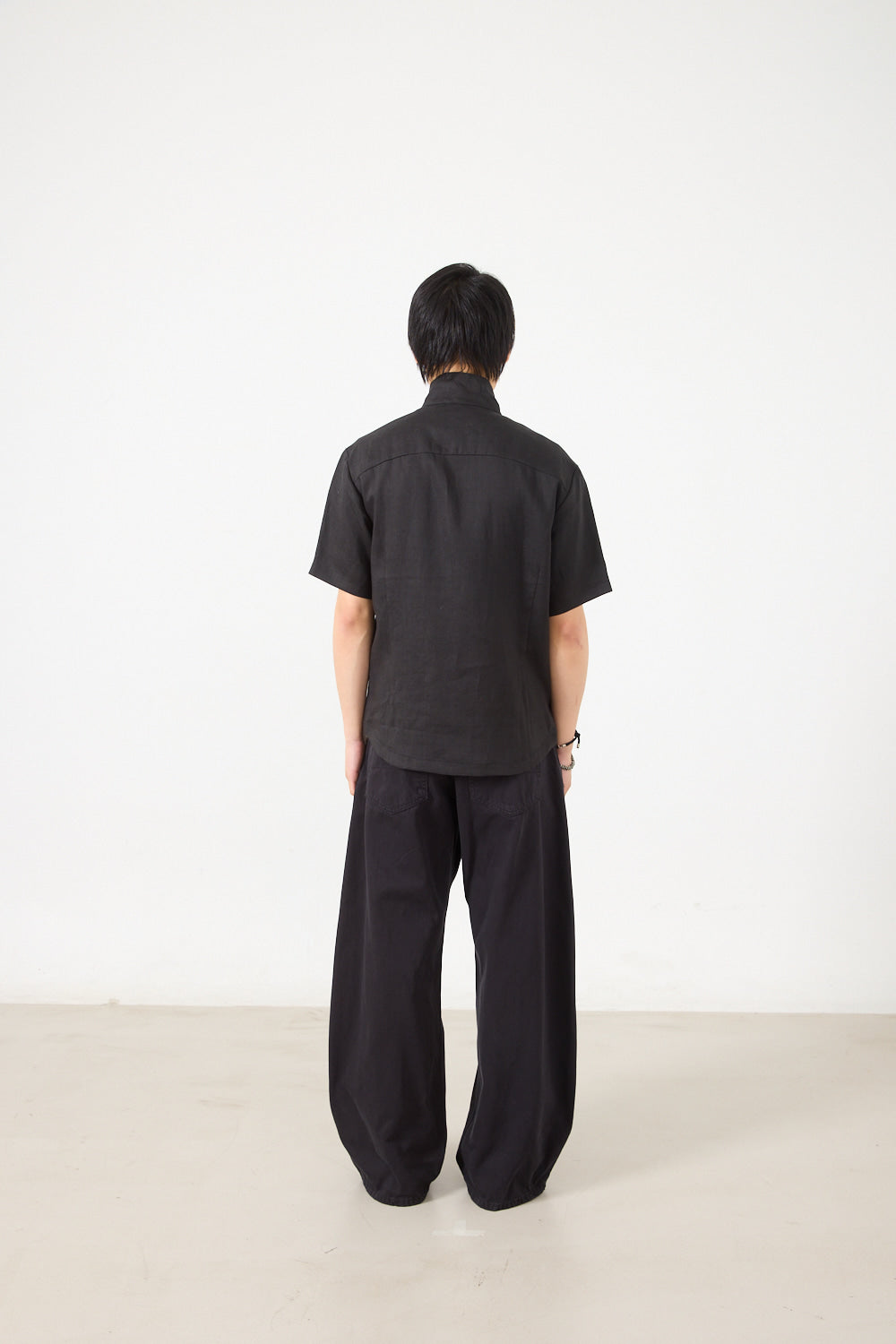 Hatchingroom - Arc Zip Shirket (Black) product image 9 | TRAB K-Fashion Australia
