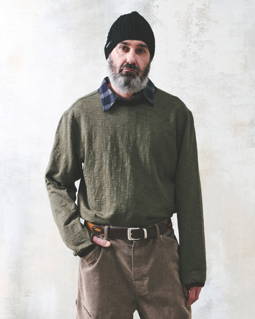 Eastlogue - Thumb Hole Ringer L.s T-shirts (Olive & Brown) product image 3 | TRAB K-Fashion Australia