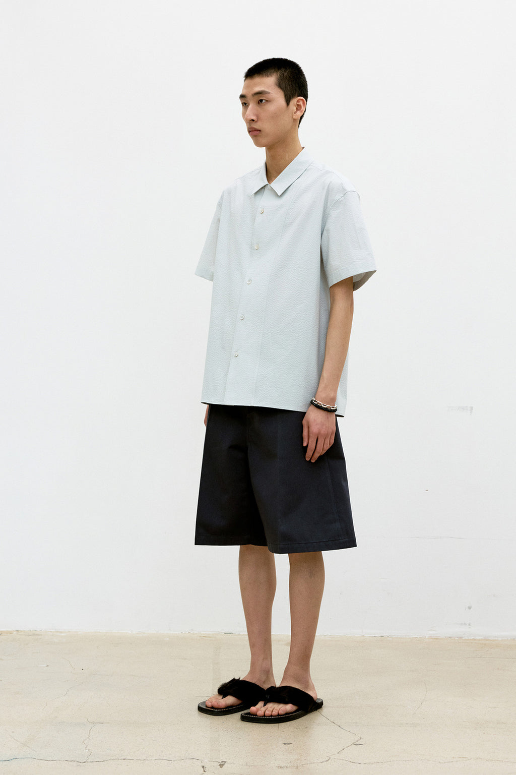 Coor - Cotton Blend Stitch Pointed Bermuda Pants (Deep Navy) product image 3 | TRAB K-Fashion Australia