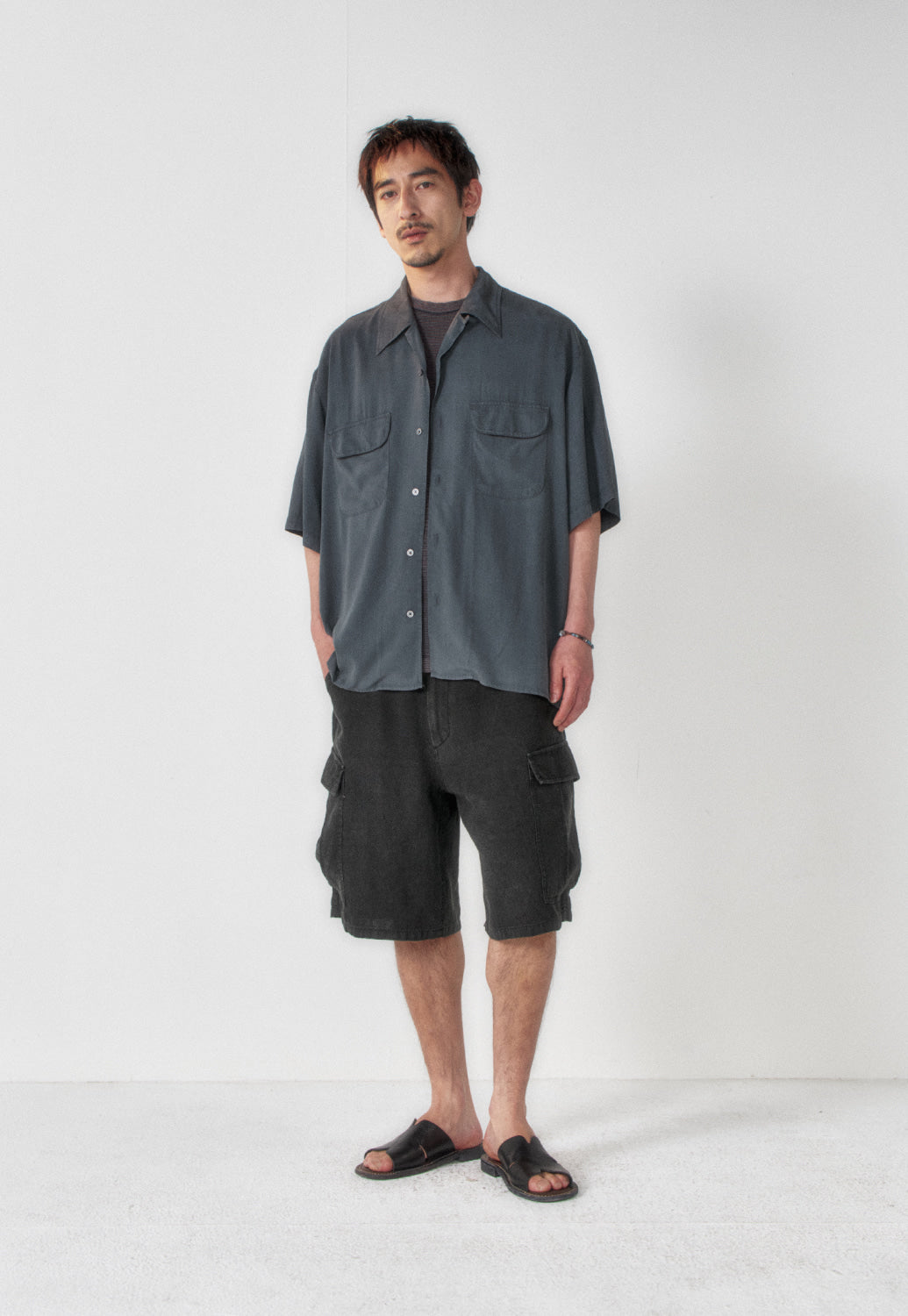 Art if acts - Tencel Two Pocket Half Shirt (Vintage Charcoal) product image 2 | TRAB K-Fashion Australia