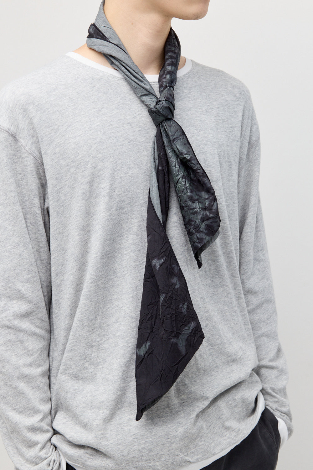 Hatchingroom - Murmuration Scarf (Black/Khaki) product image 7 | TRAB K-Fashion Australia