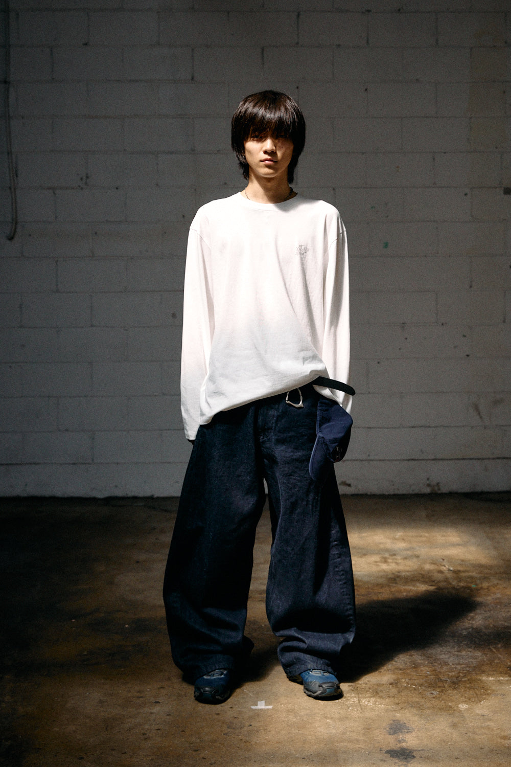 Hatchingroom - Wide Curve Jeans Washed (Indigo) product image 7 | TRAB K-Fashion Australia