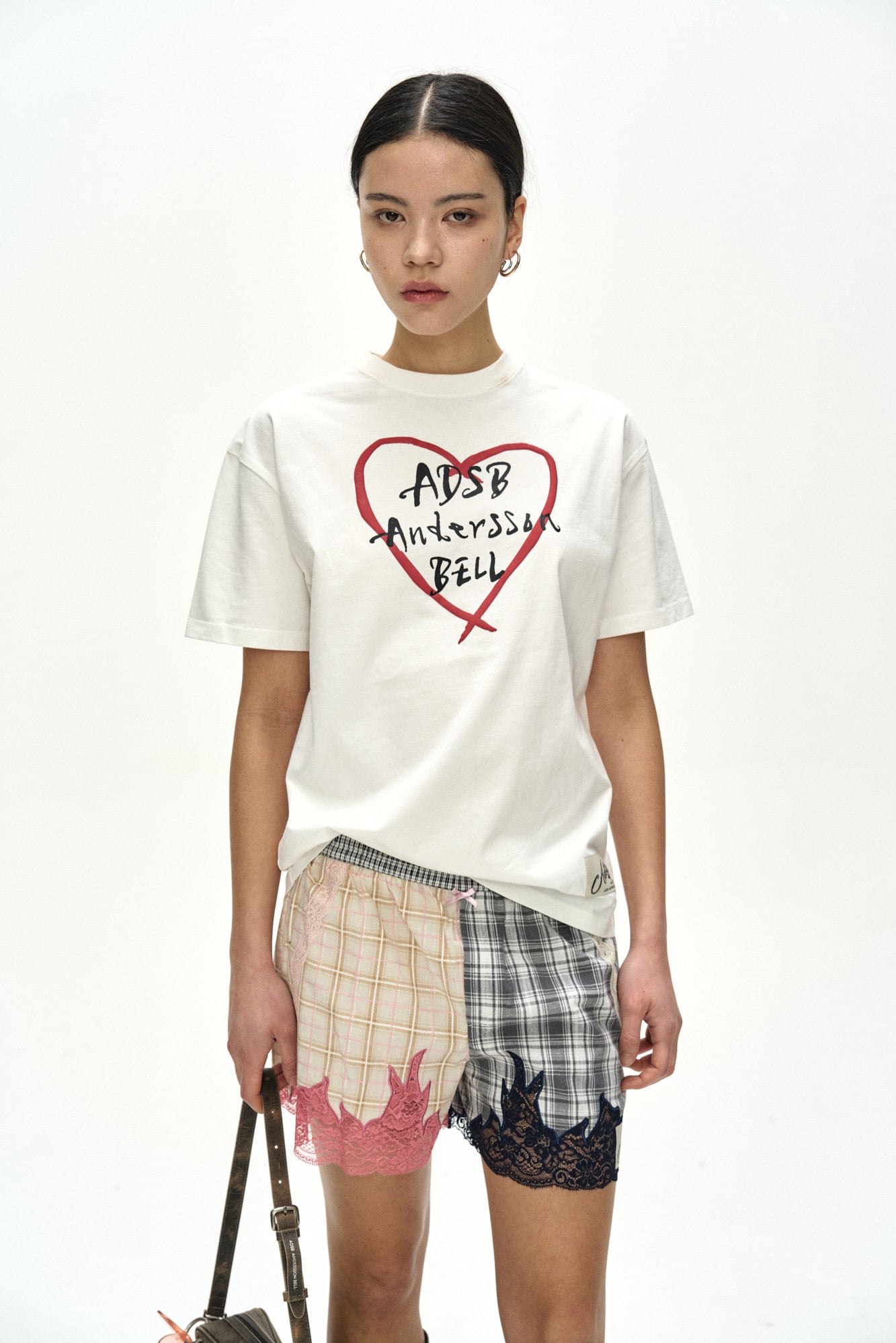 Andersson Bell - Unisex Heart Kelly Logo T-Shirts (White) product image 7 | TRAB K-Fashion Australia