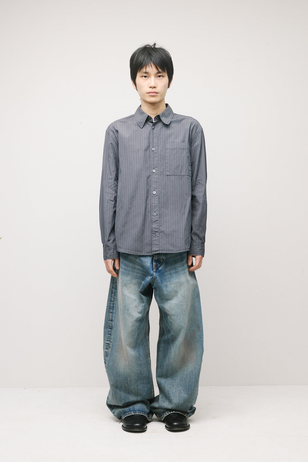 Hatchingroom - Museum Shirt Stripe (Dyed Blue Charcoal) product image 3 | TRAB K-Fashion Australia