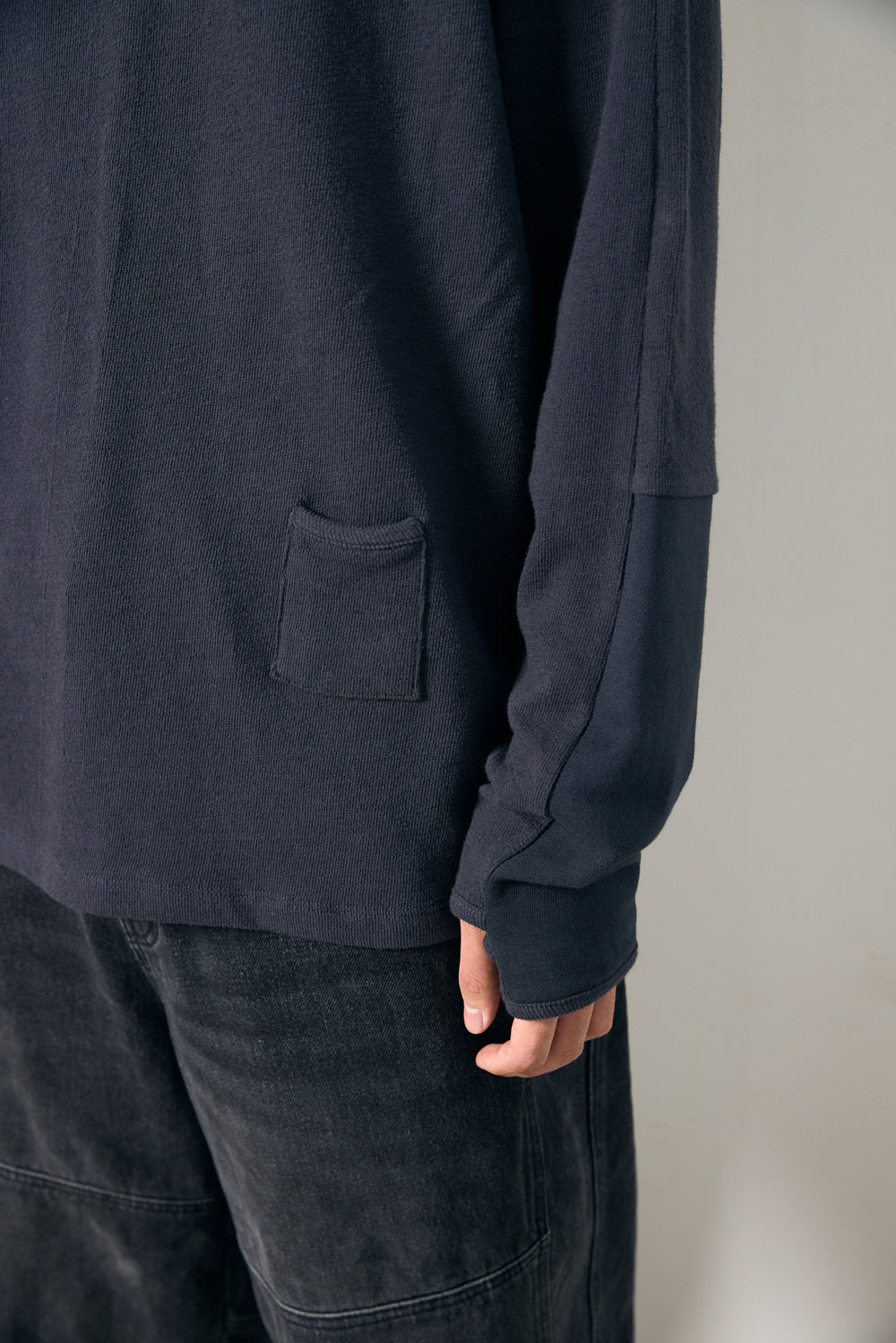 Hatchingroom - Incision Tee Blue (Charcoal) product image 10 | TRAB K-Fashion Australia