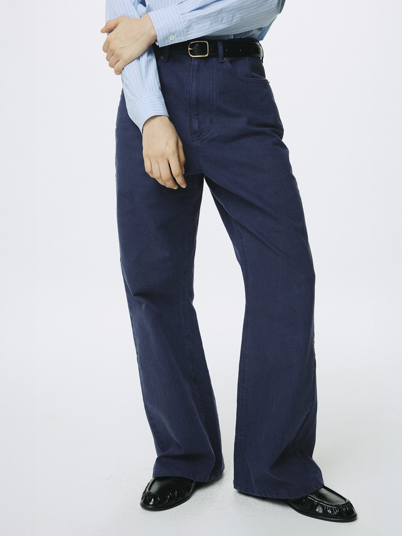 Tonywack - Washed Cotton Twill Loose Flared Jeans (Purple Blue) product image 3 | TRAB K-Fashion Australia