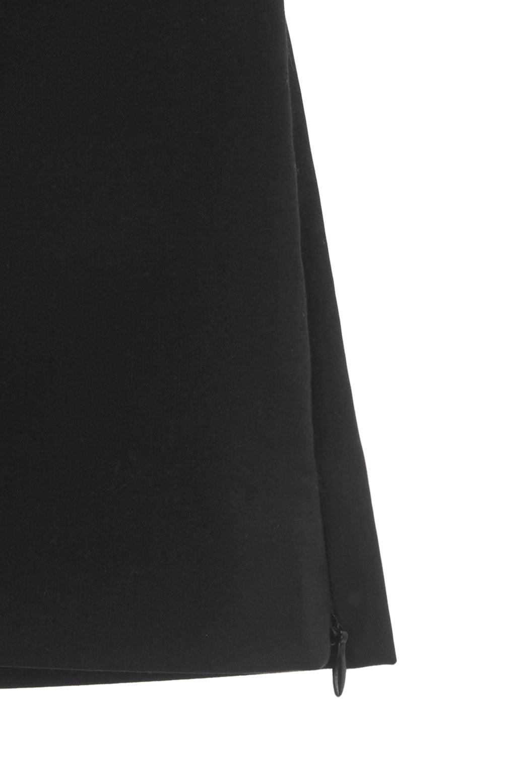 Matin Kim - Zipper Point Linen Mini Skirt (Black) product image 4 | TRAB K-Fashion Australia