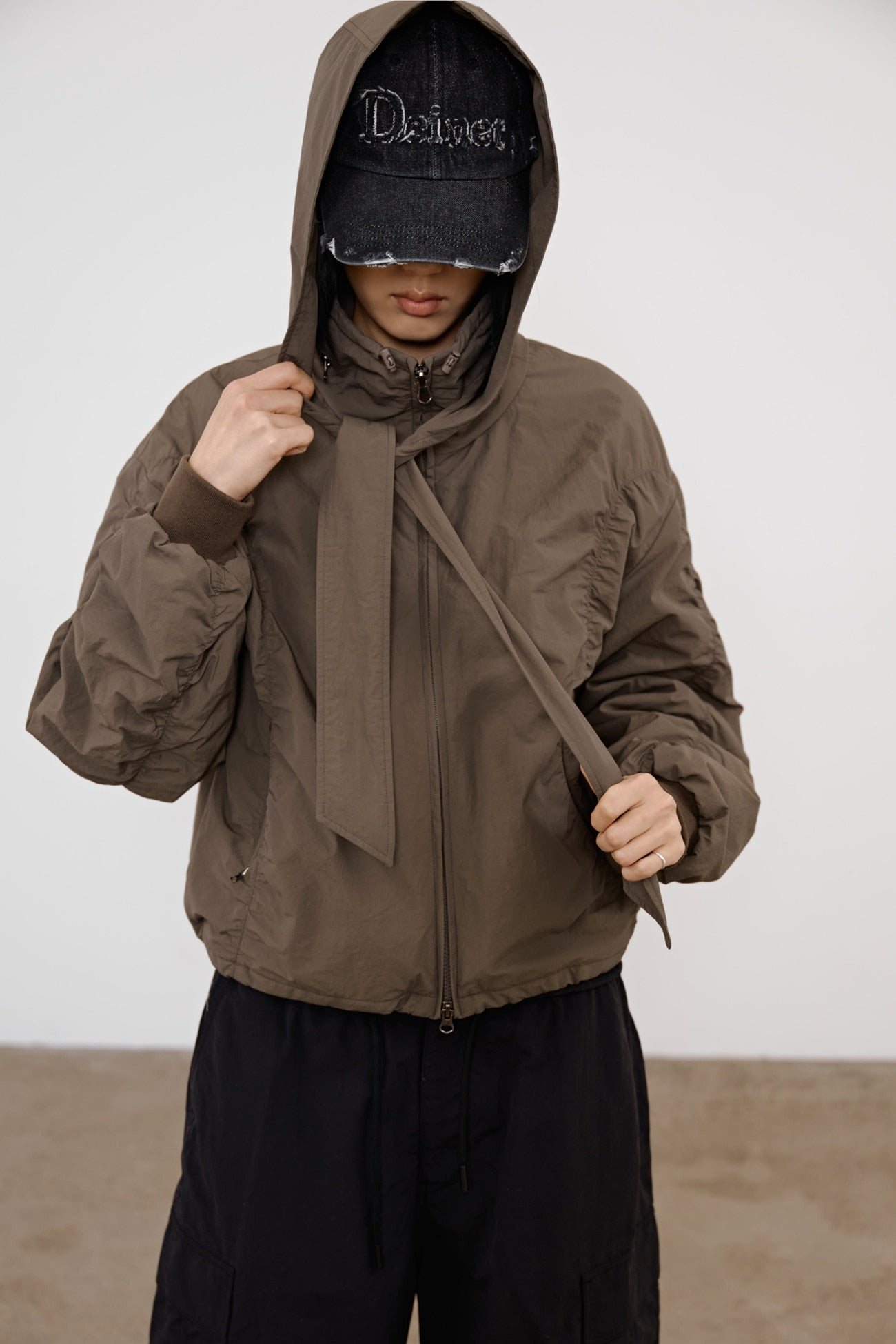 Deinet - Parka Ring Hooded Cropped Jumper (Khaki) product image 7 | TRAB K-Fashion Australia