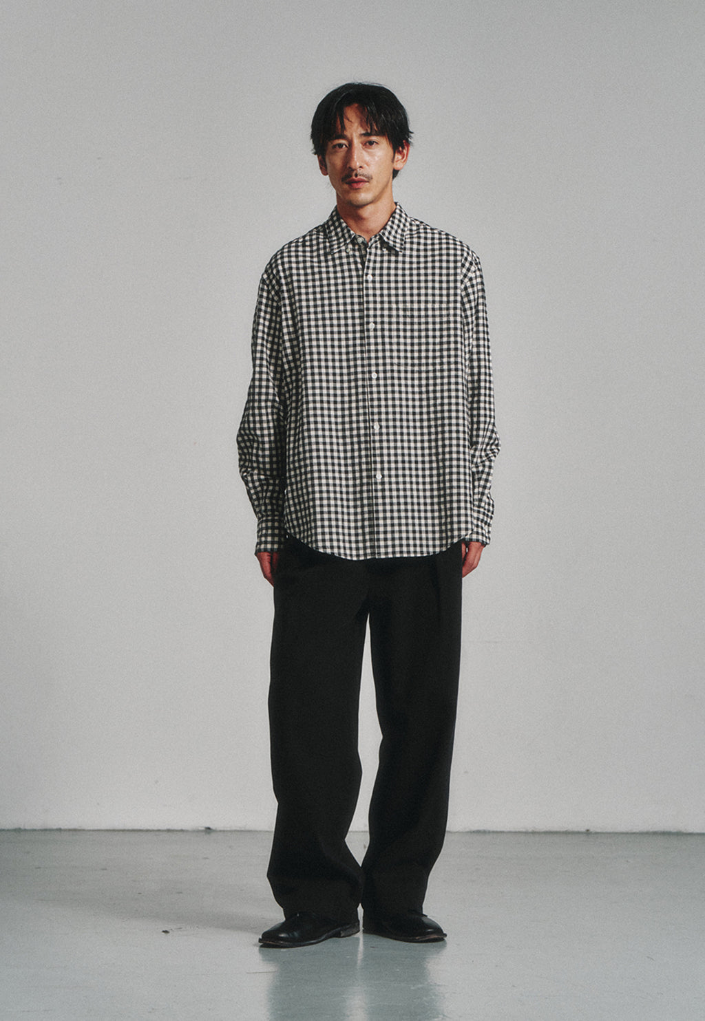 Art if acts - Gingham Check Oxford Shirt (Cream/Black) product image 2 | TRAB K-Fashion Australia