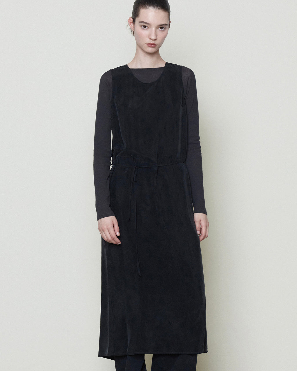 Brownyard - Cupro Dress (Black) product image 4 | TRAB K-Fashion Australia