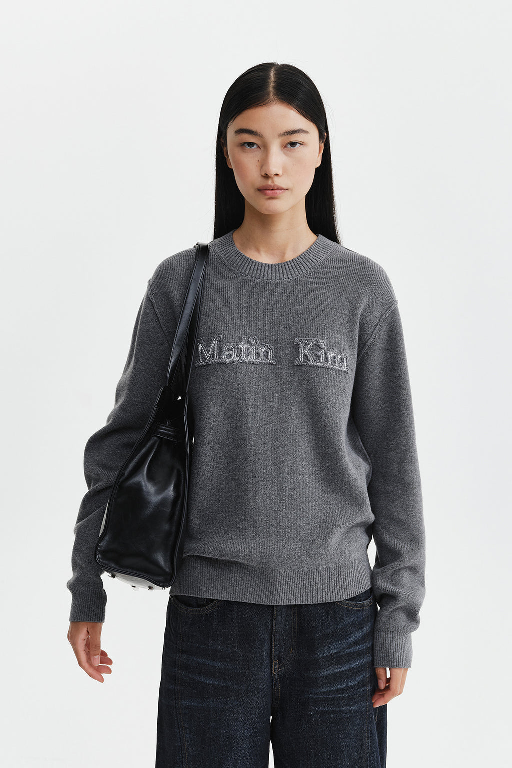 Matin Kim - Matin Applique Logo Knit Pullover (Grey) product image 11 | TRAB K-Fashion Australia