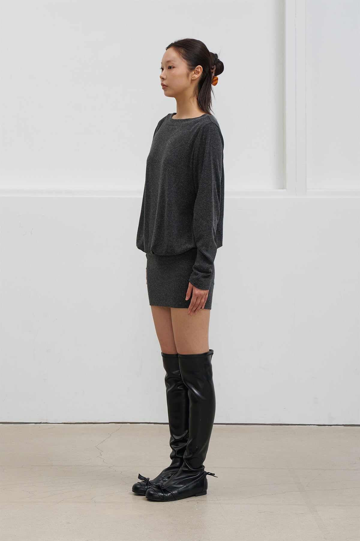 Deinet - Angel Off-Shoulder Dress (Charcoal) product image 2 | TRAB K-Fashion Australia