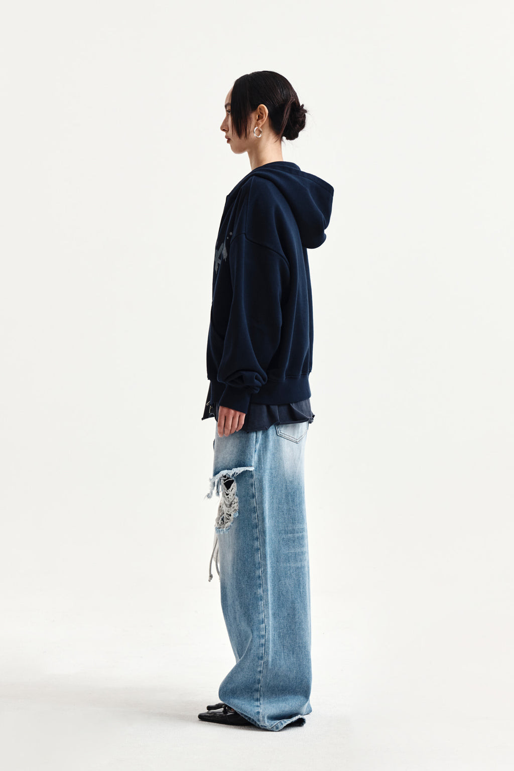 Matin Kim - Graffiti Logo Hoody Zip Up (Navy) product image 6 | TRAB K-Fashion Australia