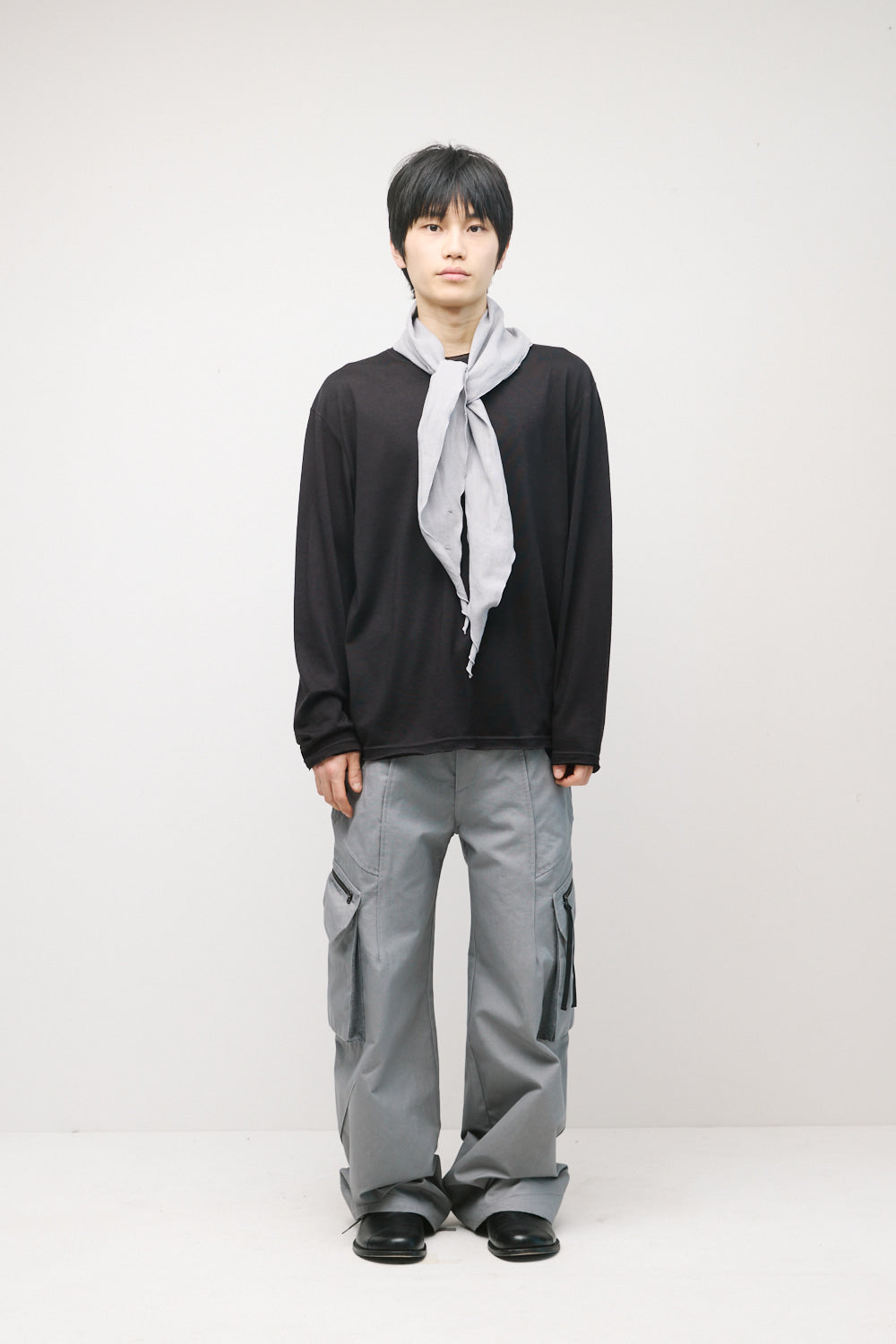 Hatchingroom - Diamond Scarf (Grey) product image 6 | TRAB K-Fashion Australia