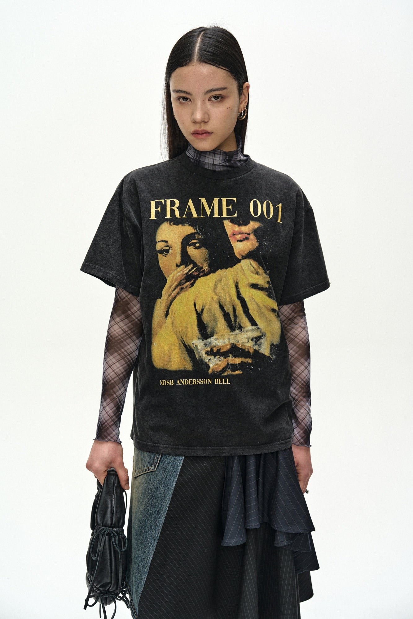 Andersson Bell - Layered Frame 001 Printed T-Shirt (charcoal) (Charcoal) product image 4 | TRAB K-Fashion Australia