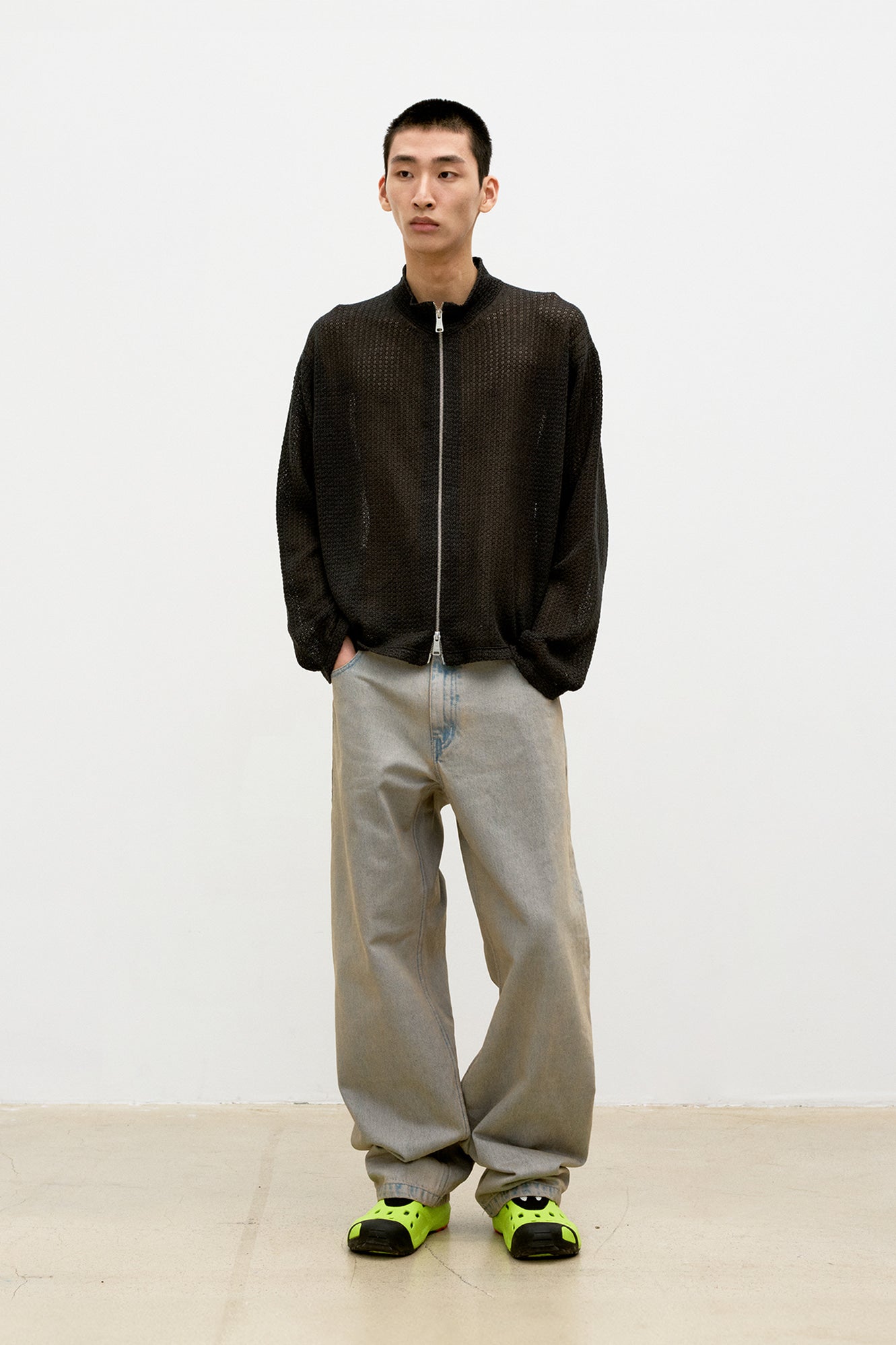 Coor - Linen Blend Stand Collar Knit Zip-Up (Charcoal) product image 2 | TRAB K-Fashion Australia