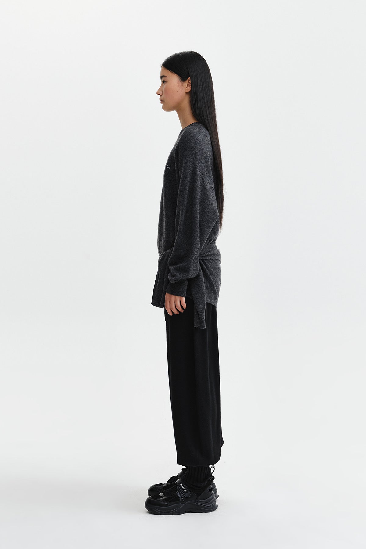 Matin Kim - Leg Warmer Knit Jogger Pants (Black) product image 7 | TRAB K-Fashion Australia